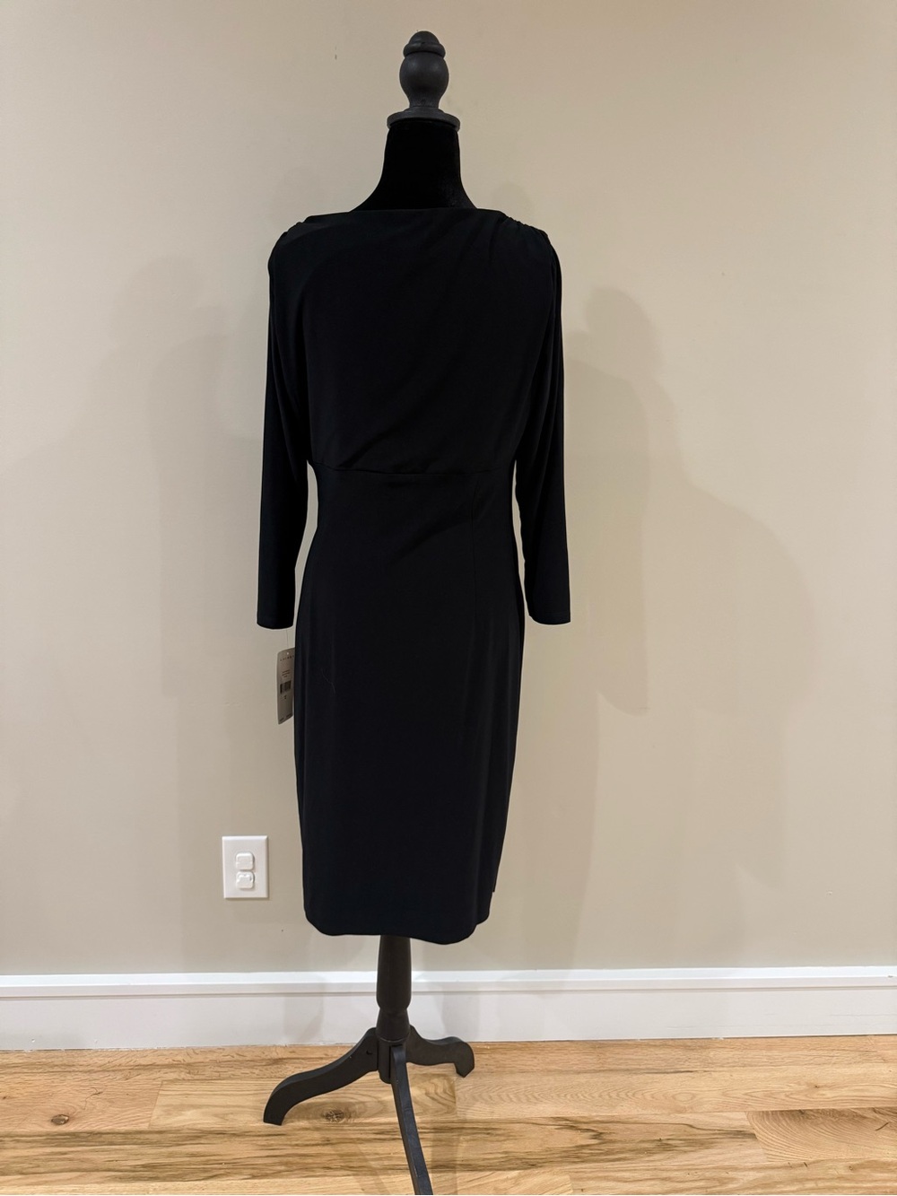 Ralph Lauren Black Surplice Ruched-Side Midi Dress - Picture 4 of 9